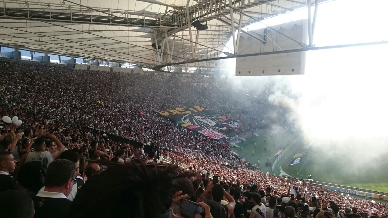 Quando só a torcida fez a sua parte